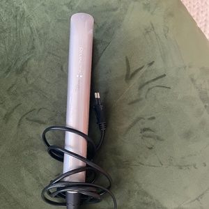 Remington hot tools - curling iron and flat iron (220v - for travel)